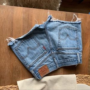 Levi Jean Shorts